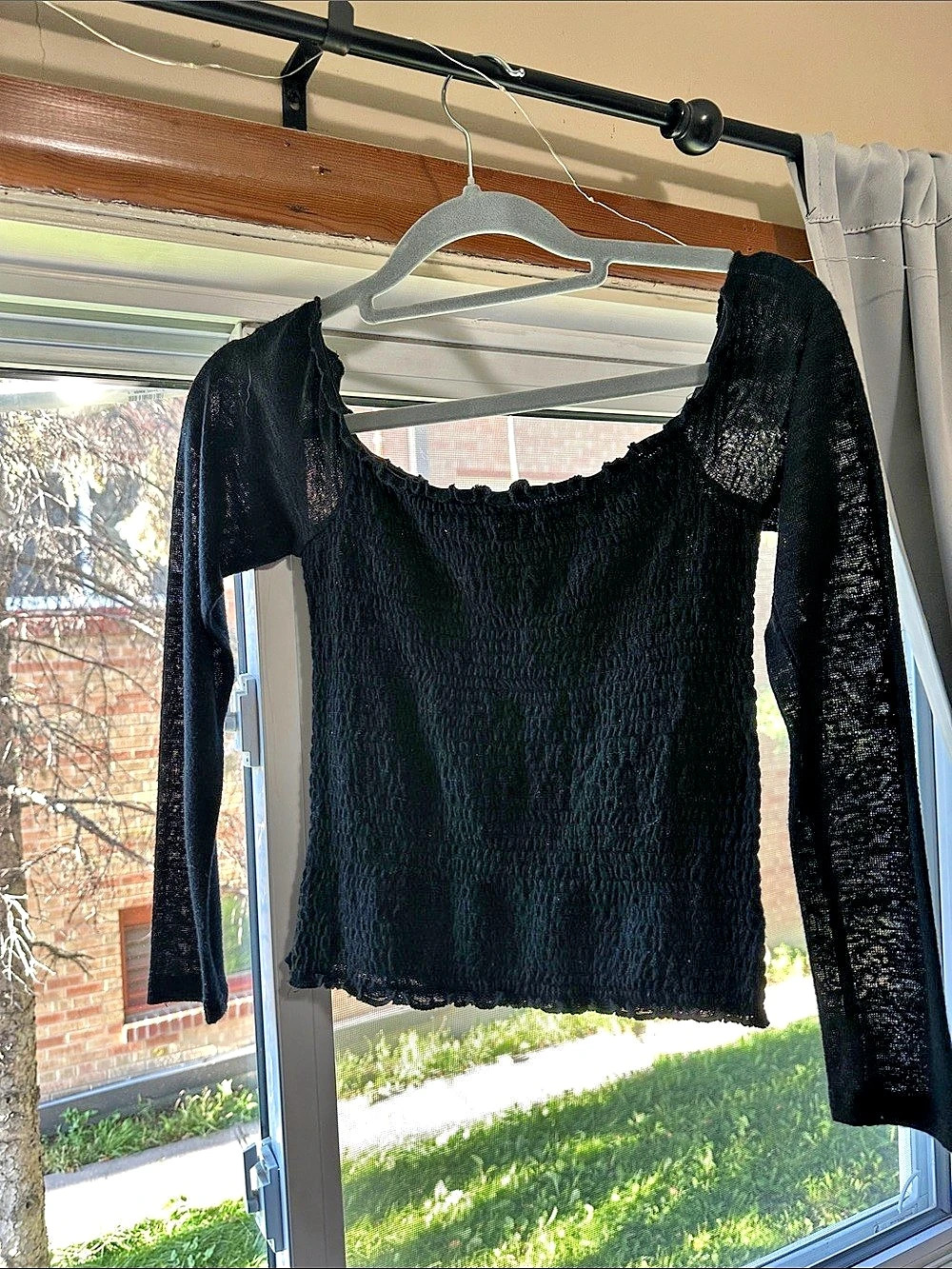 UK2LA Long Sleeve Square Neck Top in Black Size Medium Like New